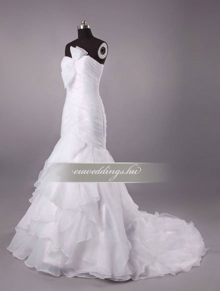 Menyasszonyi ruha sellő fazonú ujjatlan-SFU-10659