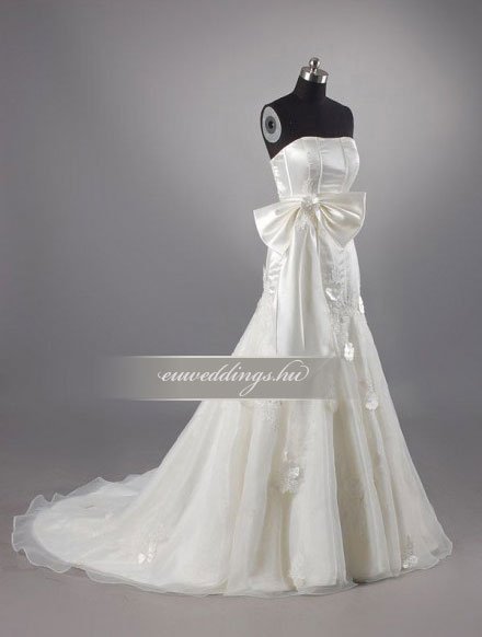 Menyasszonyi ruha sellő fazonú ujjatlan-SFU-10734